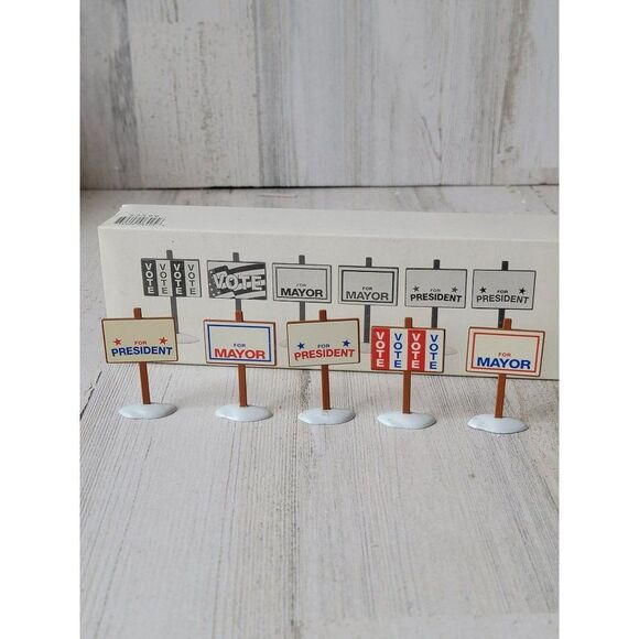 Dept 56 52599 Village Election Yard Signs snow accessory Xmas set - Picture 1 of 10